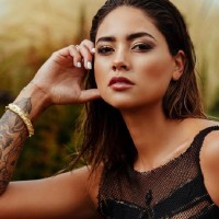 "Como toda una sirena": La fotografía que llenó de halagos a Camila Recabarren