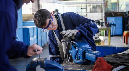 Revisa el monto y cómo postular a la Beca Práctica Técnico Profesional 2021