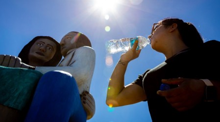 Meteorología anuncia altas temperaturas desde Valparaíso hasta el Maule para la tarde de este lunes