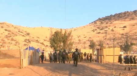 Nuevo desalojo de toma en Renca: Cerca de 300 efectivos de Carabineros llegaron al lugar