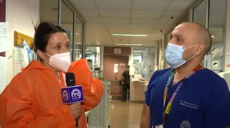 Karla Constant retrata la difícil realidad de la UCI del Hospital Barros Luco a causa del Covid-19
