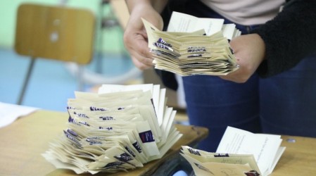 Congreso cede a posible discusión para postergar el proceso eleccionario de abril ante aumento de contagios