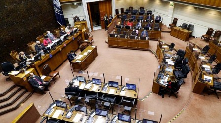 Gobierno se abre a la posibilidad de aumentar los beneficiarios del Bono Clase Media