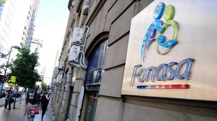 Fonasa comenzó proceso de devolución de excedentes de cotizaciones: Conoce cuáles son las fechas de pago