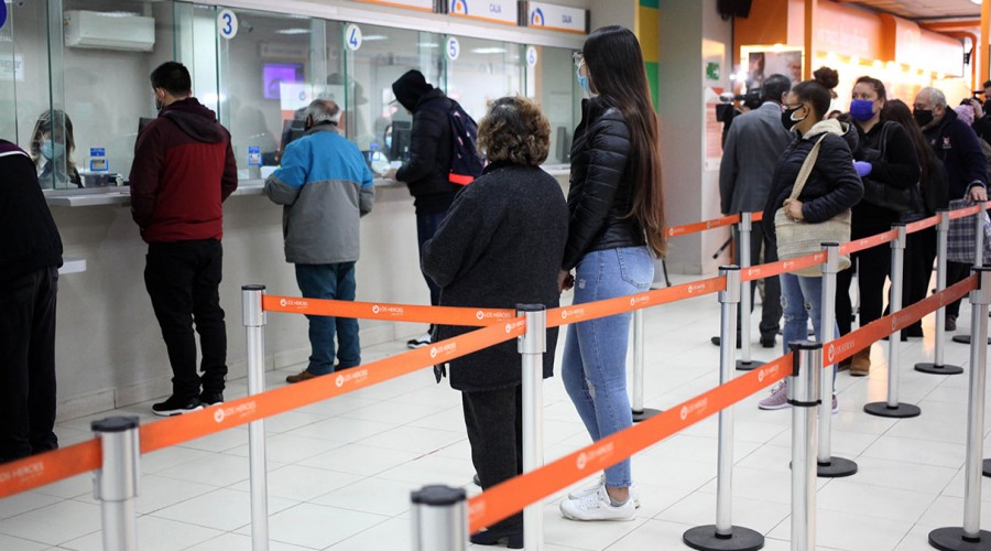 Comenzaron las postulaciones al IFE abril: Te contamos si lo puedes recibir automáticamente