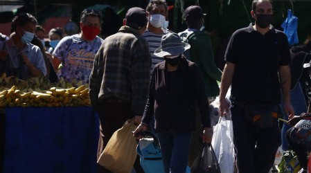 Comunas a Cuarentena: Revisa las localidades que retroceden a Fase este sábado 10 de abril