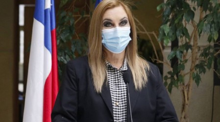 Pamela Jiles anuncia que bajará su candidatura presidencial si se aprueba un tercer retiro del 10% de AFP