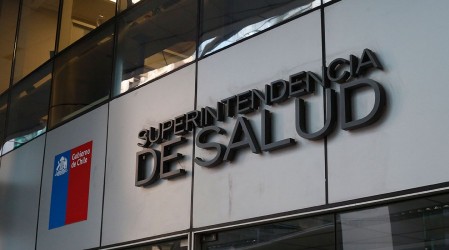 Superintendencia de Salud lanza aplicación y nuevos servicios digitales para la ciudadanía