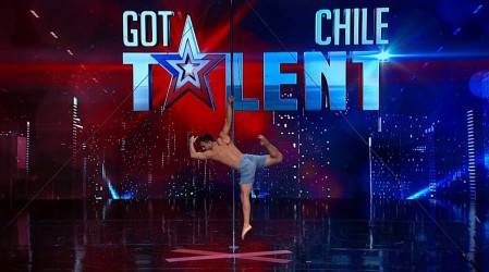 "Yo partí autodidacta por los prejuicios": Participante de Got Talent sobre sus inicios en el Pole Dance