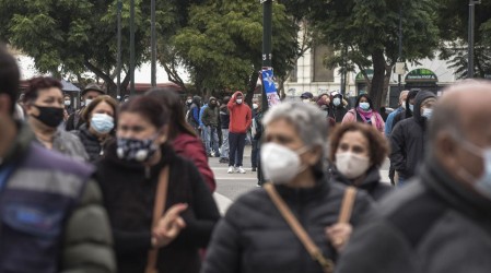 Puente Alto supera los 2 mil casos: Estas son las 20 comunas con más contagios activos de Covid-19