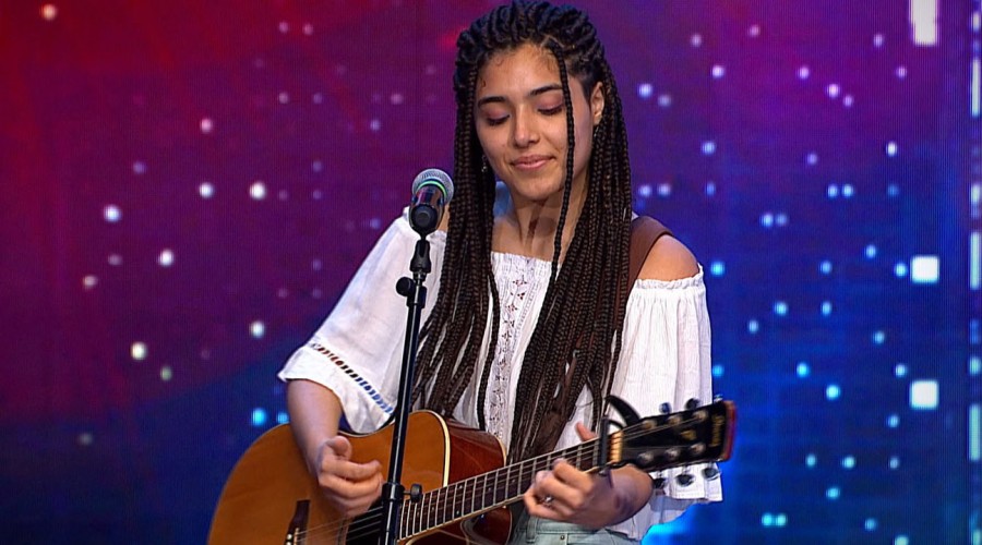 Sophía Gandulfi sorprendió al jurado con una canción de su propia autoría