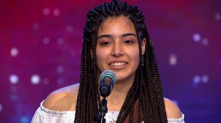 "Que dulce su voz": Sophía Gandulfi deslumbró a los fanáticos con su talento y la bella letra de su canción