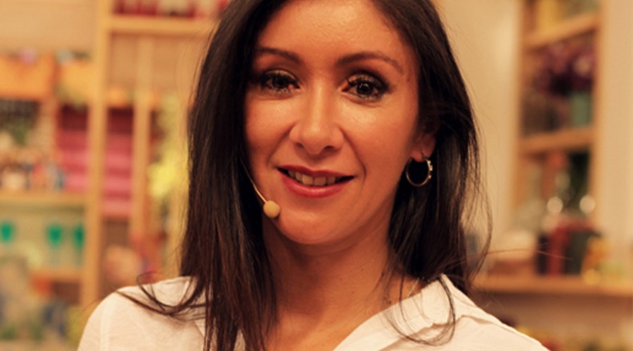 "Libre con mis arruguitas": Angélica Sepúlveda sorprende con fotografía sin filtros