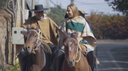 Mariana Derderián se sumergió en la ruta tradicional del Maipo