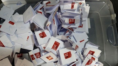 Lápiz pasta azul, uso de mascarilla y carnet de identidad: Los imprescindibles para las elecciones 2021