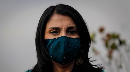 Ministra Rubilar indica que pagos del bono de $200 mil comenzarán el 24 de mayo