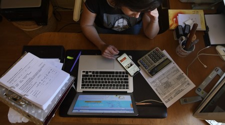 Operación Renta 2021: Conoce quiénes recibirán la devolución de impuestos anticipada