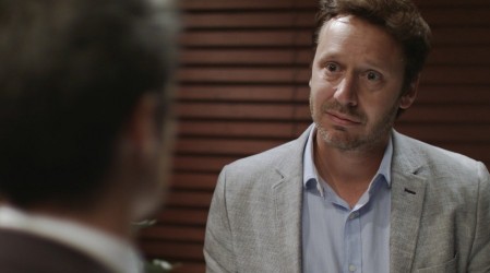 Joaquín es adicto a la codeína - Capítulo 42