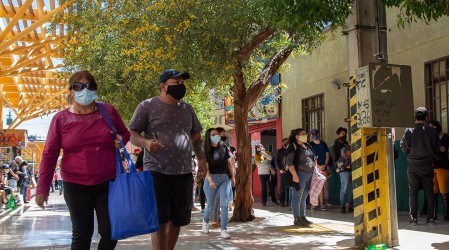 Plan Paso a Paso: Revisa el listado de las comunas que este sábado retroceden de Fase