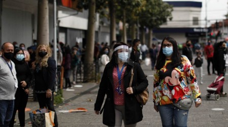 2 comunas de la Región Metropolitana a Cuarentena: Estás son las comunas que retroceden de Fase este sábado