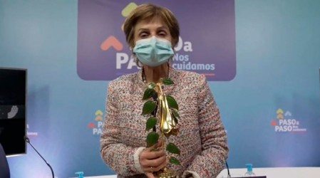 Paula Daza se corona como nueva Reina del Copihue de Oro
