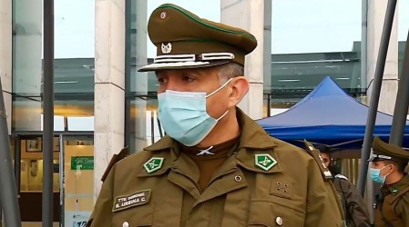 Funcionario de Carabineros fue baleado tras ser abordado por 6 sujetos mientras esperaba locomoción