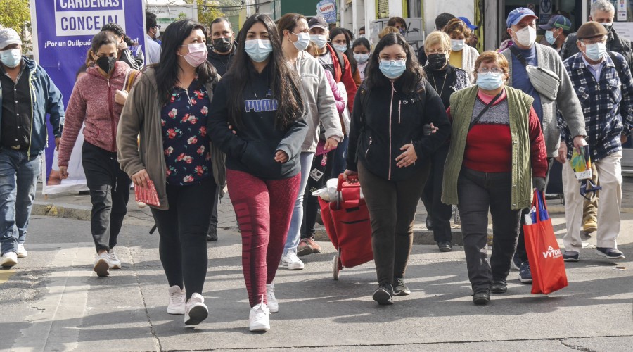 Salen de Cuarentena: Diez comunas de la Región Metropolitana avanzan de Fase este jueves