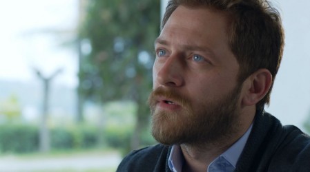 El vínculo de Alí con el juez de Adil Shelik (Capítulo 79 - Parte 1)