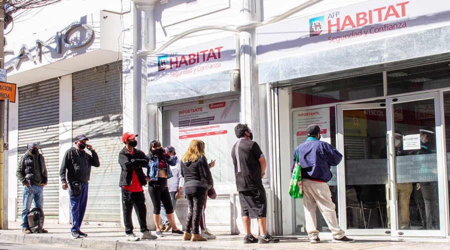 ¿Extensión del IFE Universal o Cuarto Retiro del 10%?: Revisa las opciones que se estudian en el Parlamento ¿Extensión del IFE Universal o Cuarto Retiro del 10%?: Revisa las opciones que se estudian en el Parlamento