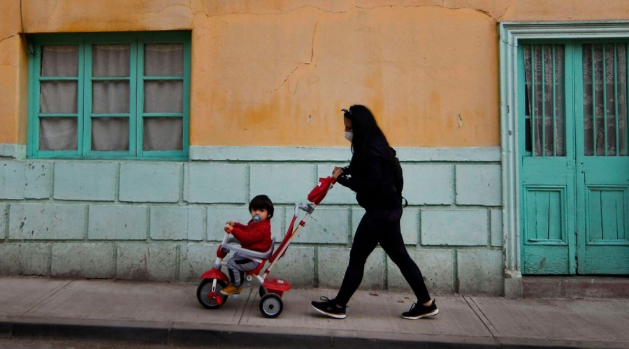 ¡Último día para postular!: Revisa cómo solicitar los $200 mil del Subsidio Protege para madres trabajadores