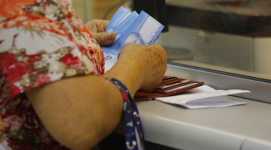 Solicita tu dinero: Revisa cómo cobrar la devolución de pagos en exceso en AFP