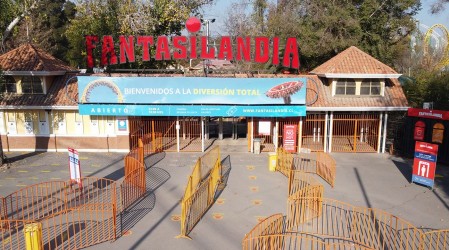 "Quedó con un cierto trauma, miedo": Habla madre de adolescente involucrada en pelea en Fantasilandia