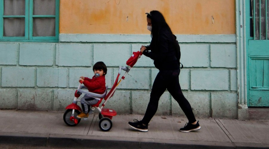 Si tienes hijos menores de 2 años solicita el Subsidio Protege: Recibe $200 mil por 6 meses