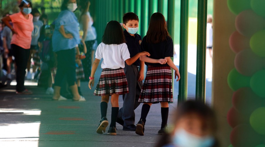 ¿Tus hijos tienen buen rendimiento académico?: Te contamos los requisitos para obtener el Bono Logro Escolar