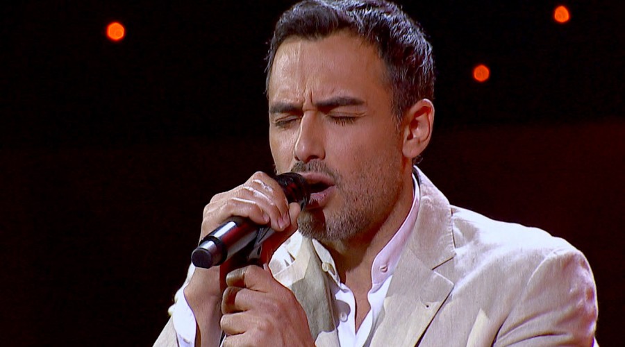De fashionista a cantante: Marcelo Marocchino imitó a Eros Ramazzotti