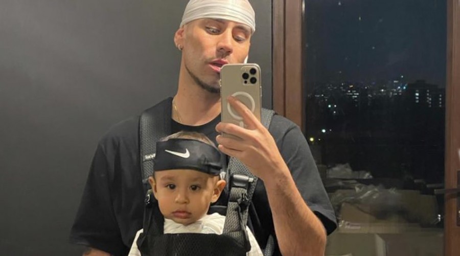 Al estilo de 'Un Papá Genial': El curioso 'carrete' de Raúl Peralta junto al pequeño Noah