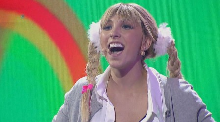 Al ritmo de la gran ídola pop: Píamaría Silva se tomó los escenarios con un tributo a Britney Spears