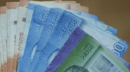 Comenzaron pagos presenciales del IFE Universal: Revisa dónde retirar tu dinero