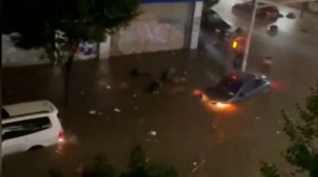 Intensas lluvias tras huracán "Ida" inundan Nueva York y dejan al menos 29 muertos en cuatro estados
