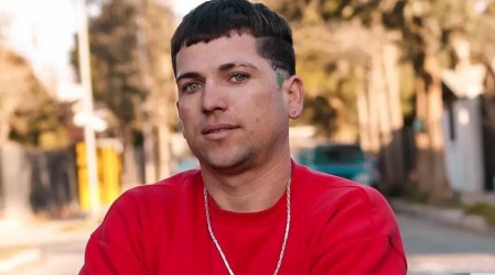 Así es la actual vida del Fritanga: Regresó a clases para terminar su enseñanza media