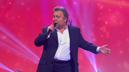 ¡Hasta hablan igual!: Andrés Sáez se convierte una vez más en Luis Jara