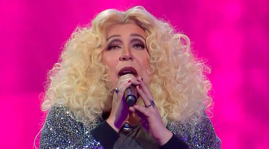 Con la Cher de "Mamma Mia!", Andrés Sáez vuelve al escenario de "The Covers"
