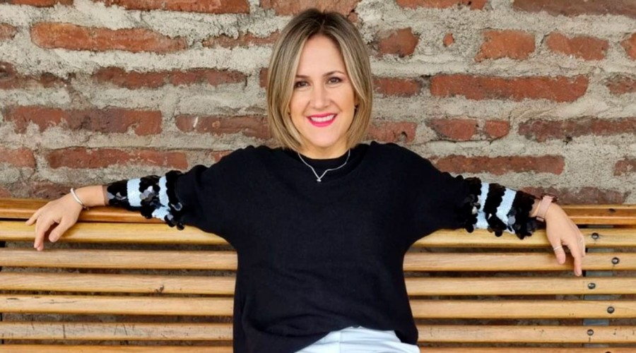 "Tu clon": Michelle Adam comparte una foto de su hija en redes sociales e impacta por el parecido de ambas