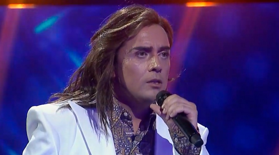 Koke Santa Ana se la jugó con el rock latino de los 80