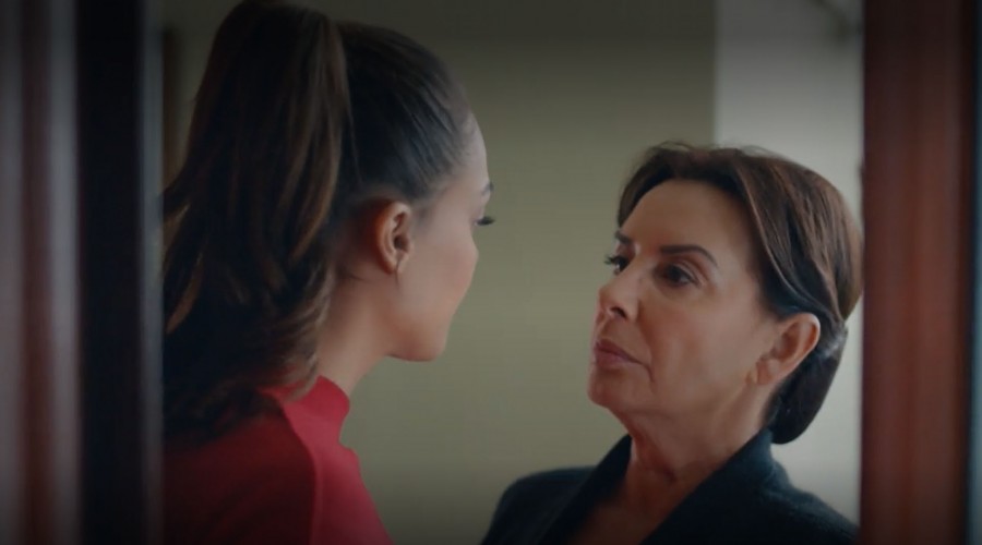 Sena se enfrenta a la señora Fátima - (Capítulo 19 - Parte 1)