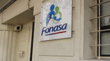 Comenzó la devolución de excedentes de Fonasa: Revisa si tienes dinero disponible