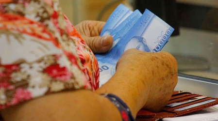 Estos son los bonos y beneficios que puedes postular en octubre