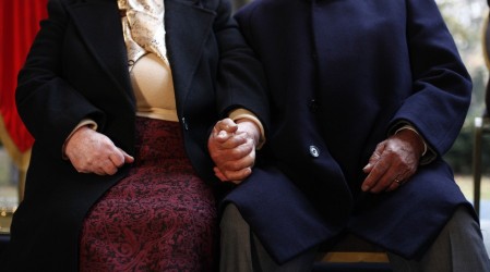 Bono Bodas de Oro: Revisa si cumples con los requisitos para obtener este aporte