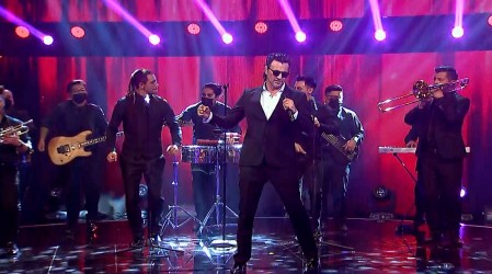 Jordan armó una fiesta en su última presentación como Marc Anthony en