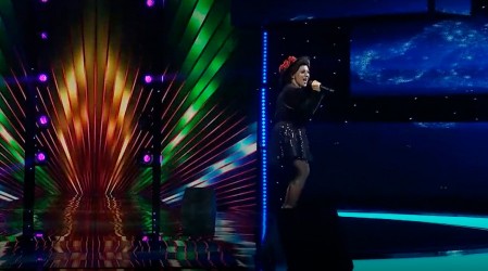 'Un año más': Coni Lewin es Ana Torrojas para el jurado de The Covers